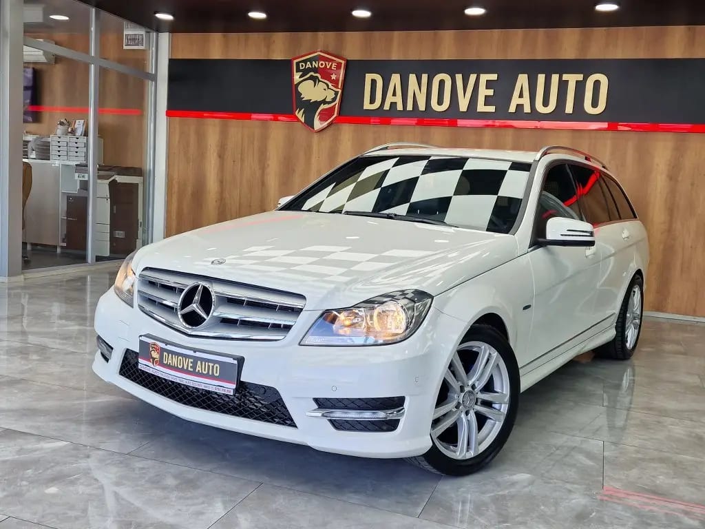 Mercedes-Benz C 220
