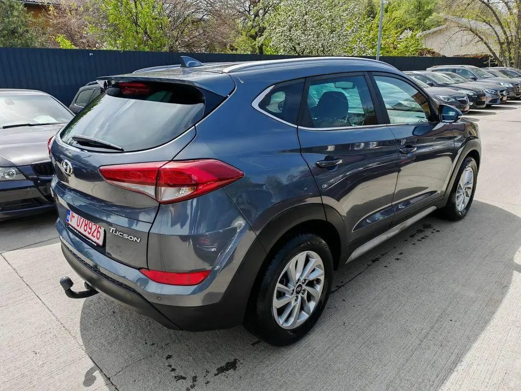 Hyundai TUCSON