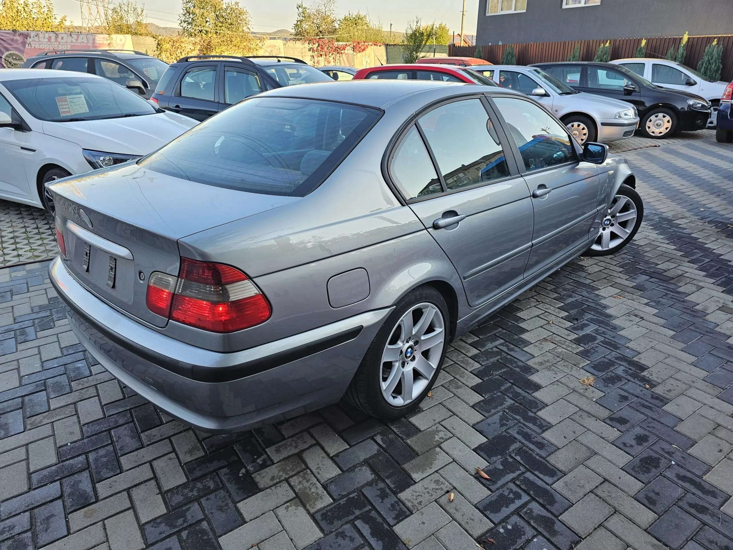 BMW 320