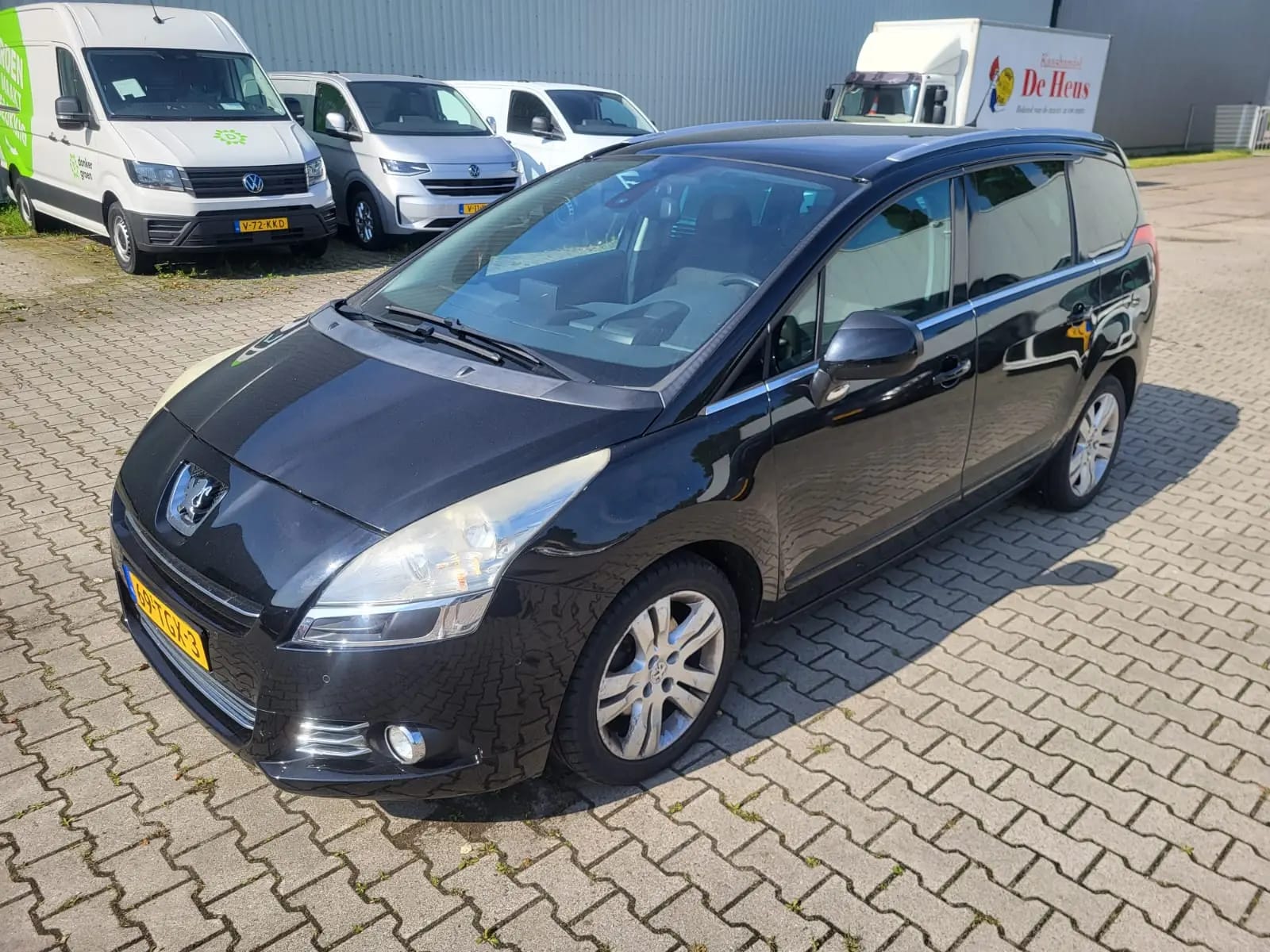 Peugeot 5008
