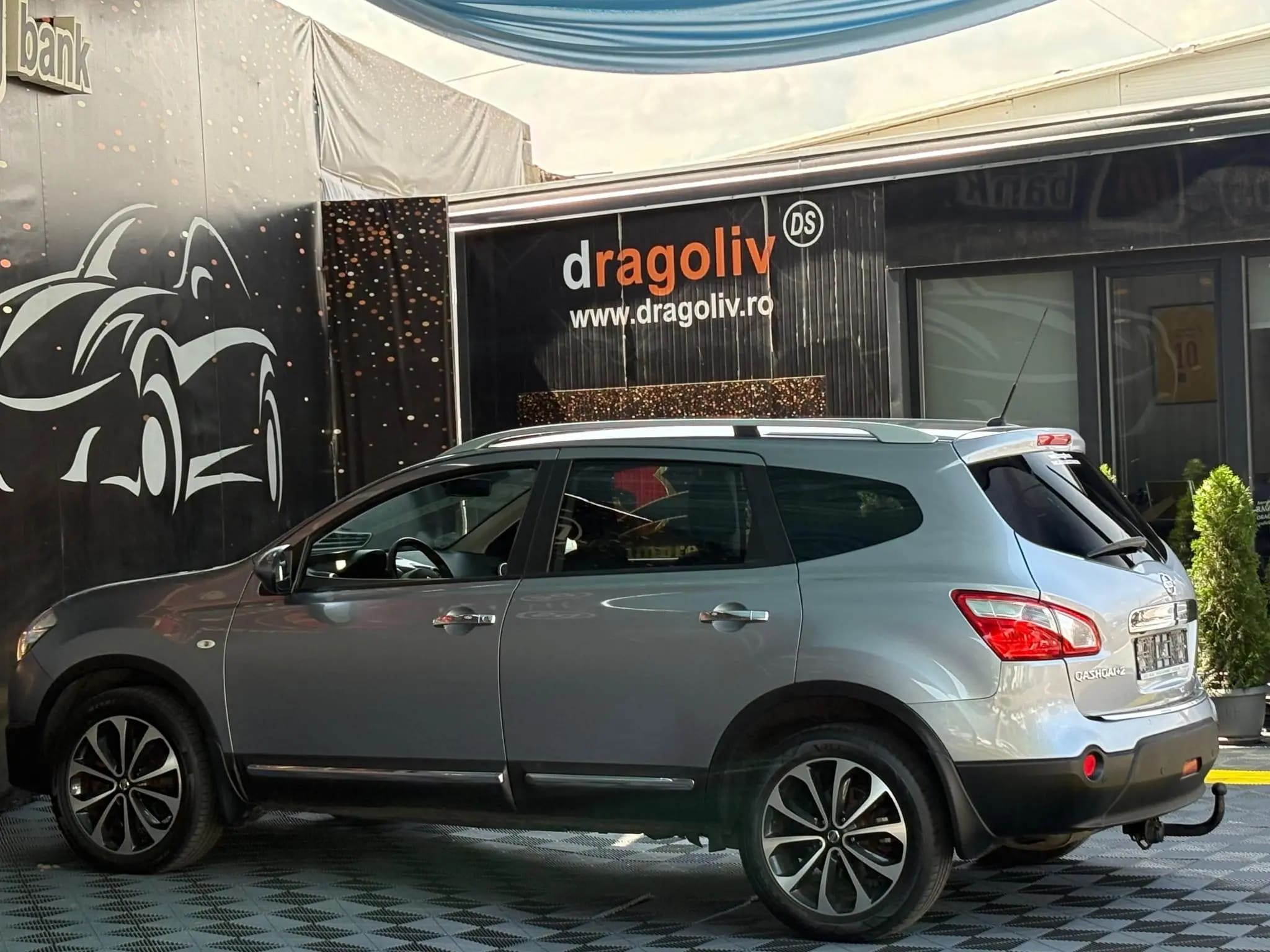 Nissan Qashqai+2