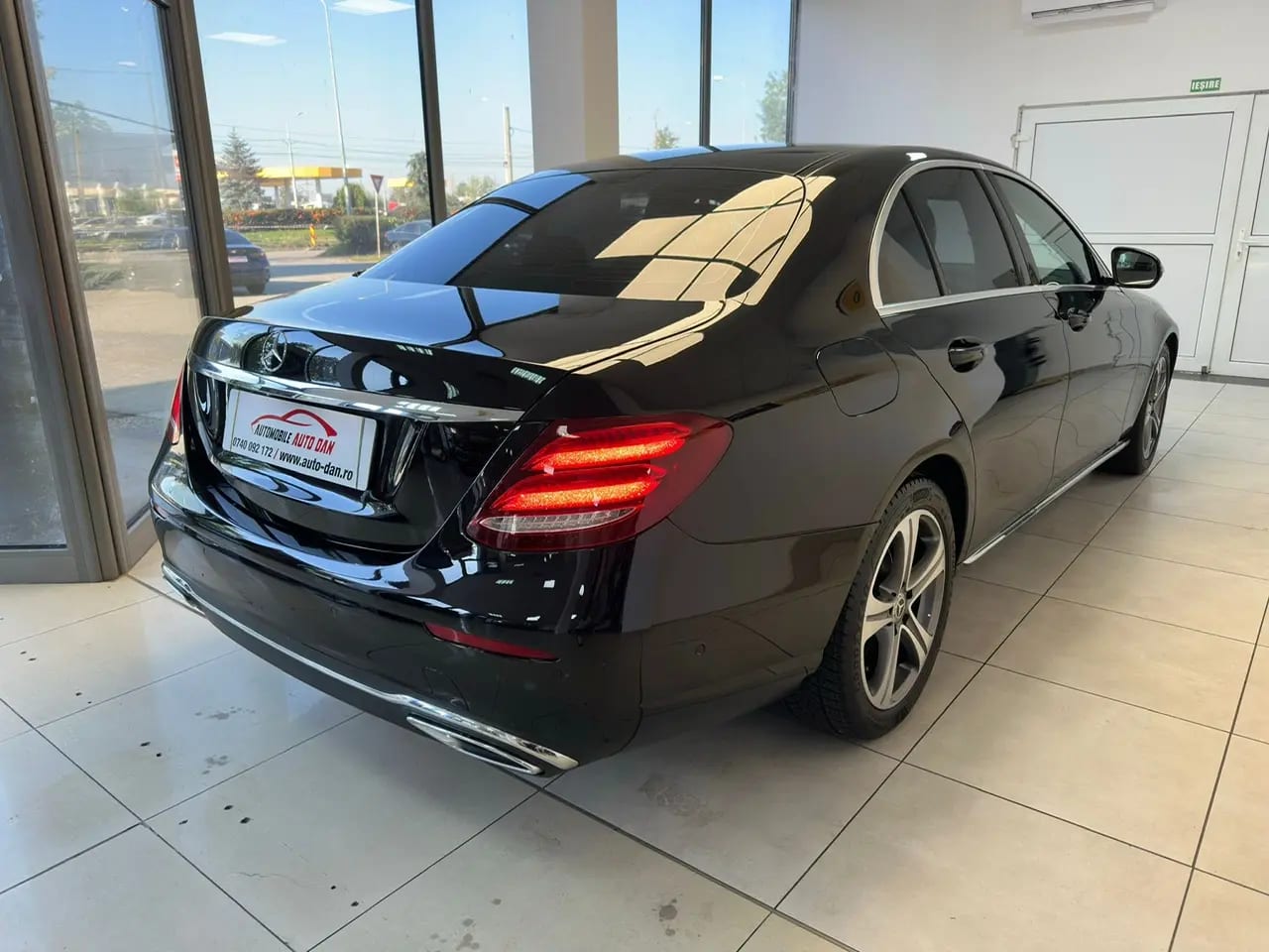 Mercedes-Benz E 220