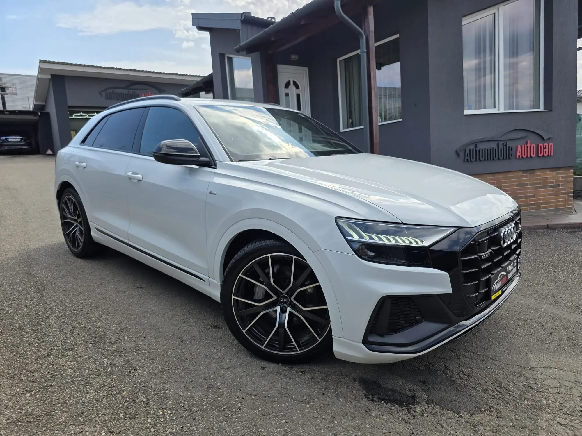 Audi Q8