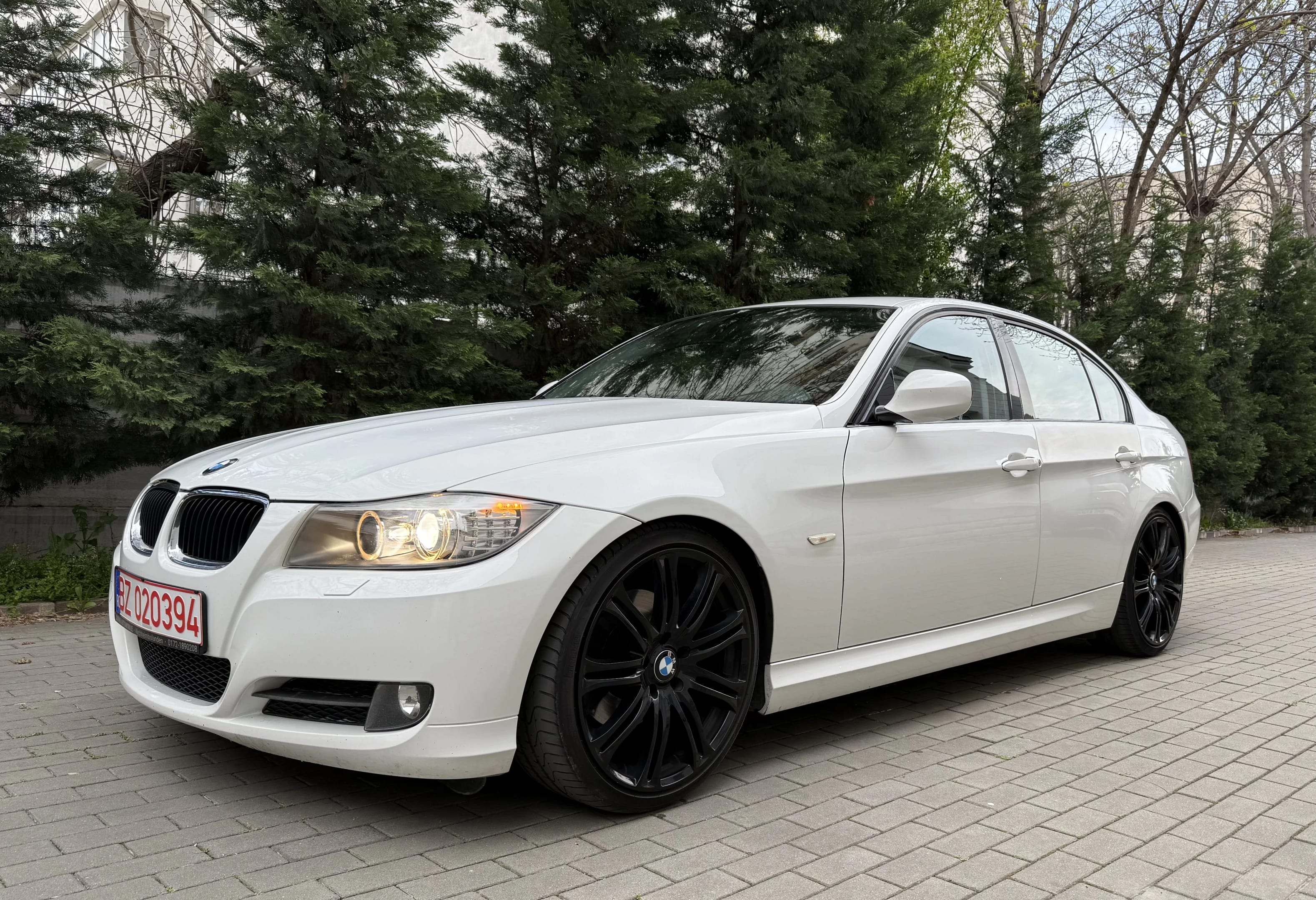 BMW 320