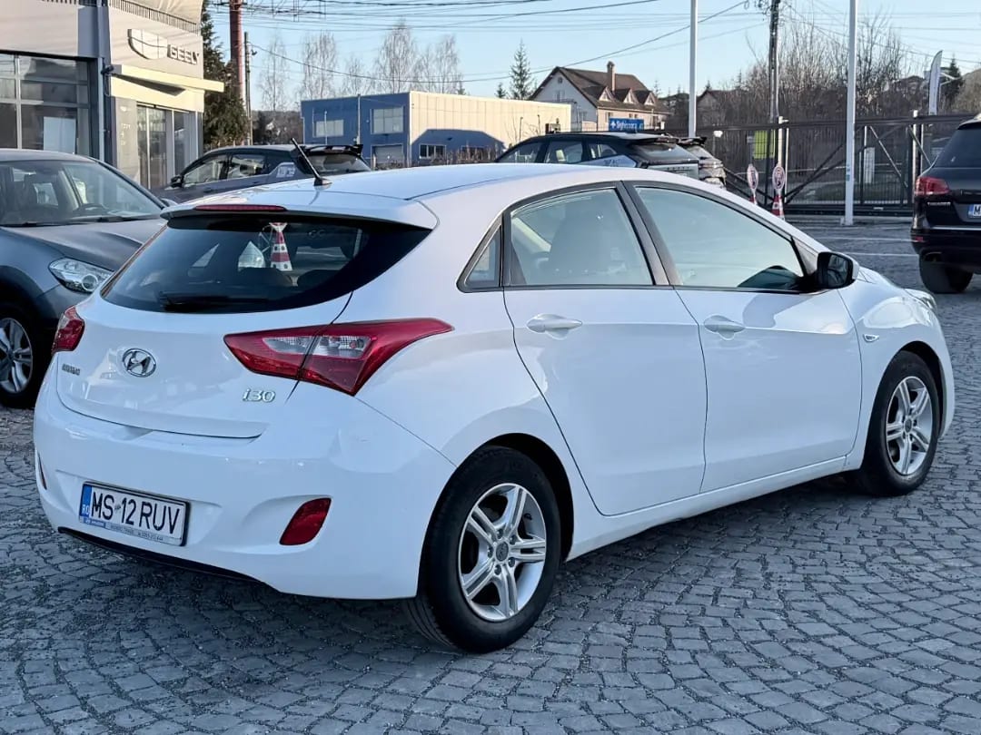 Hyundai i30