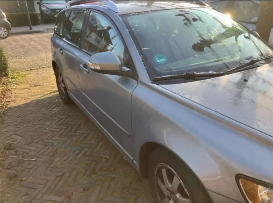 Volvo V50