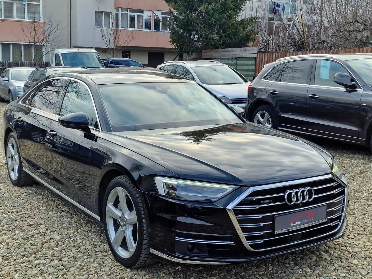 Audi A8
