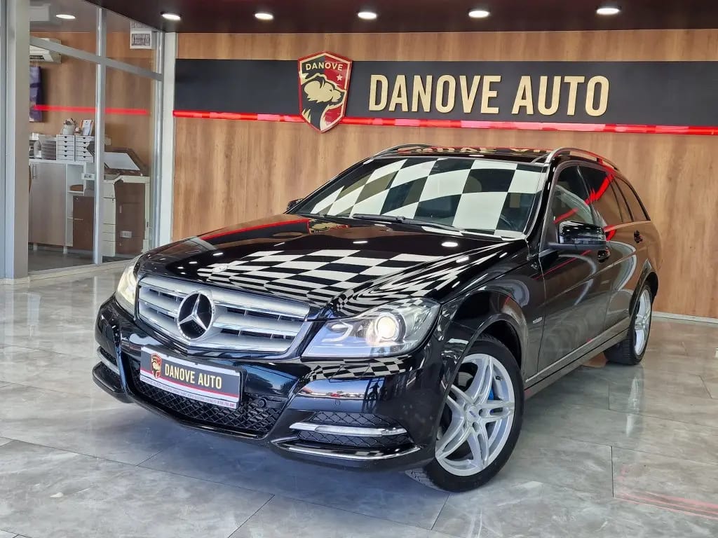 Mercedes-Benz C 220