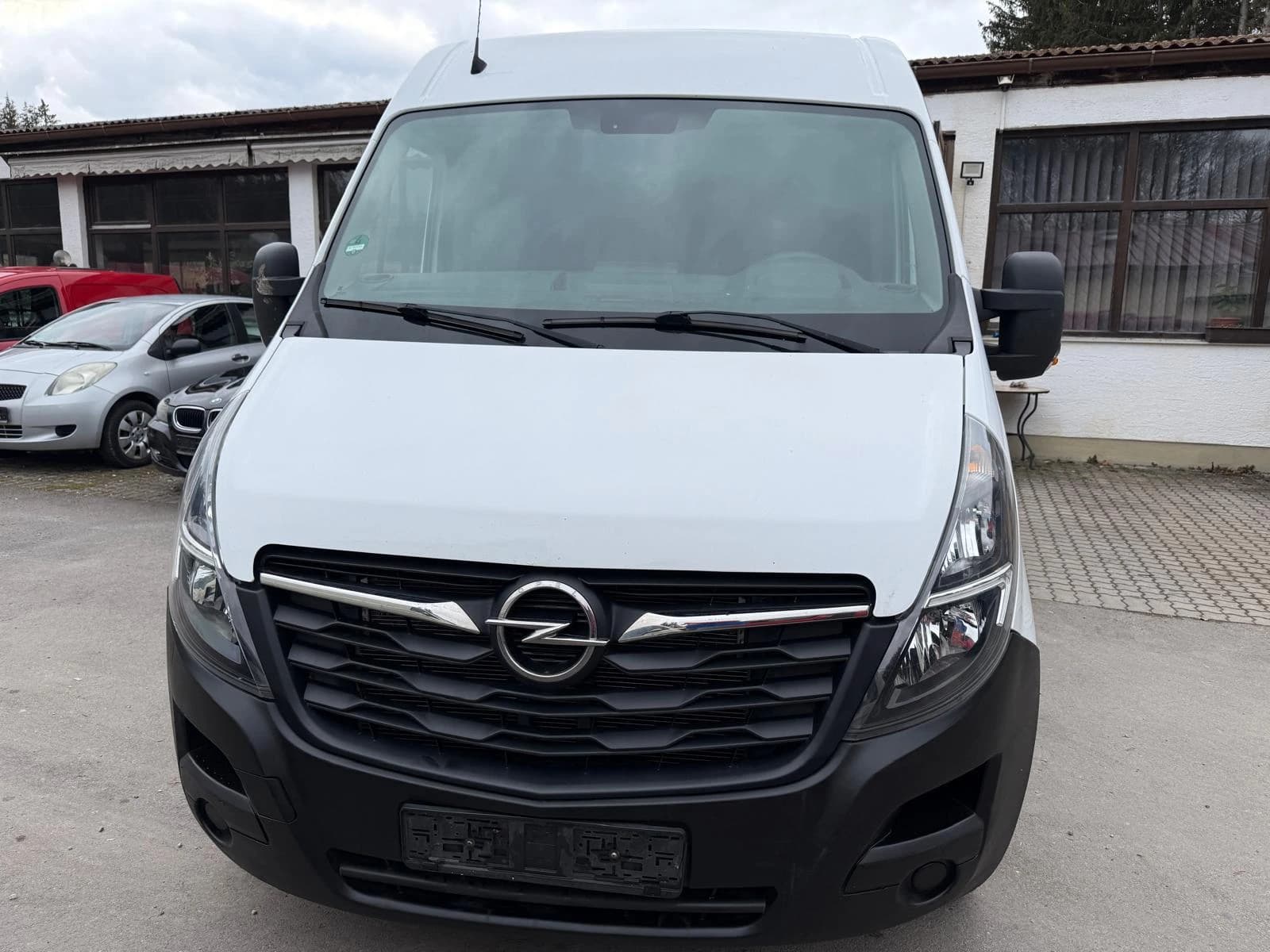 Opel Movano