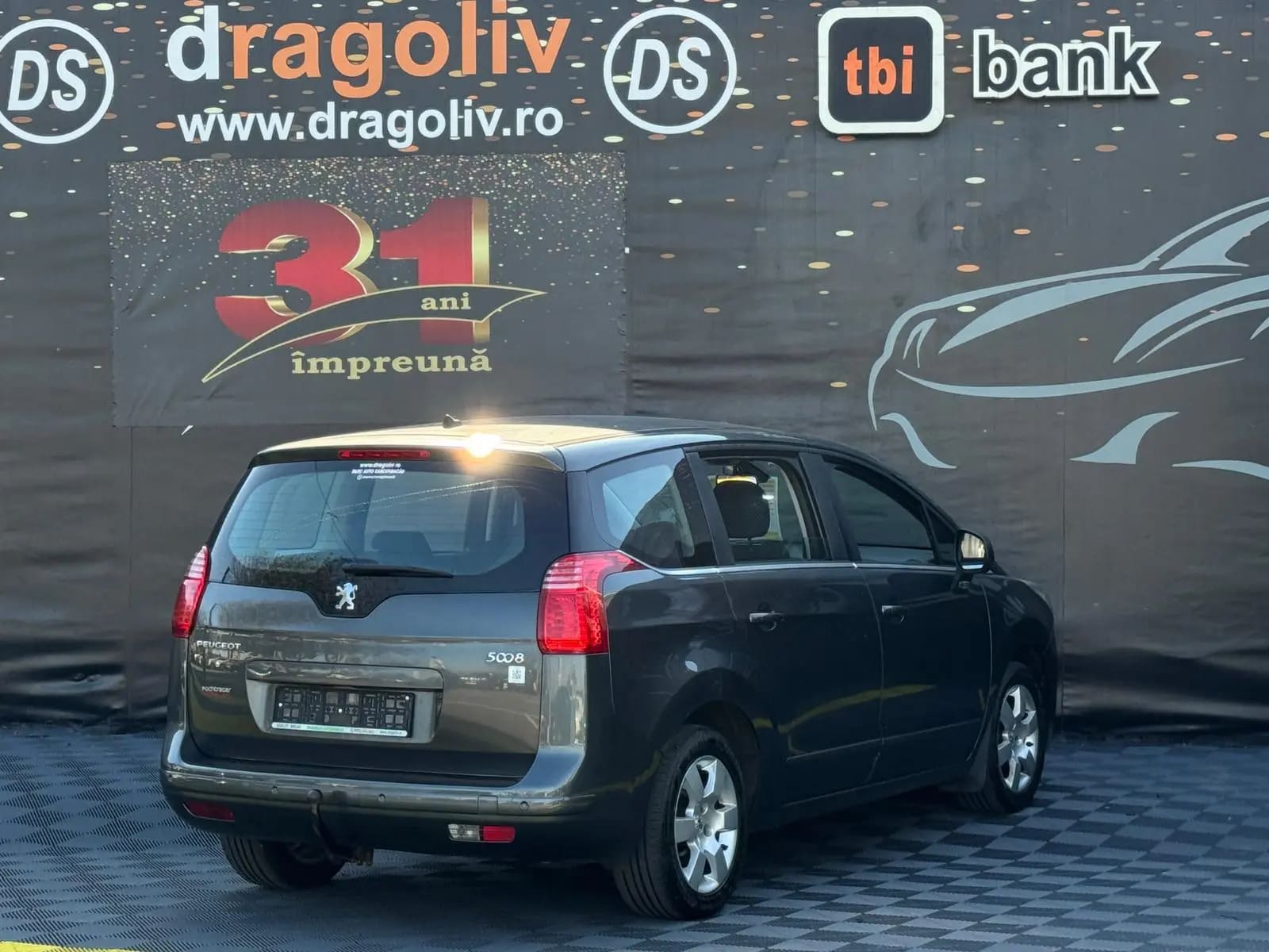 Peugeot 5008