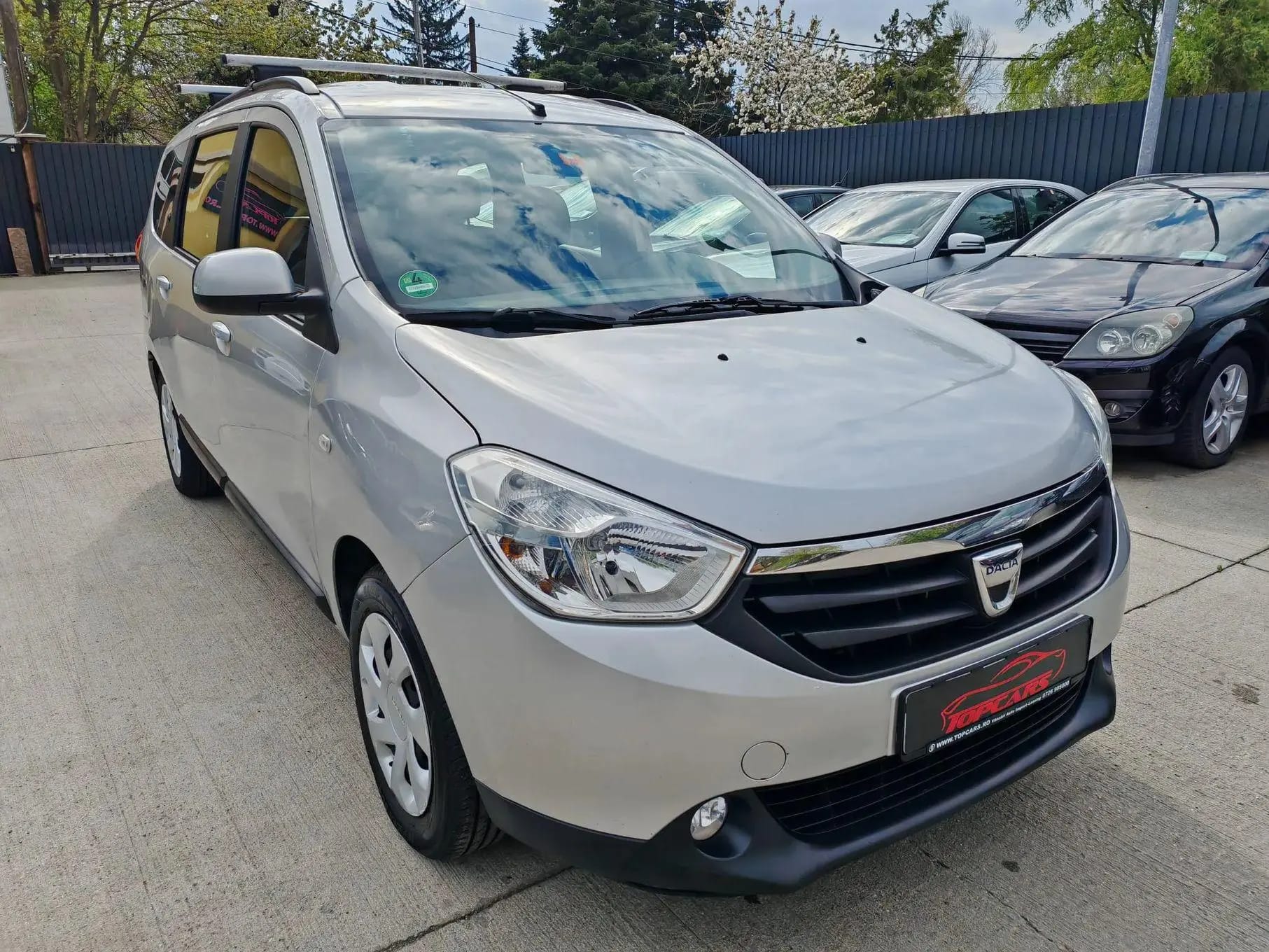 Dacia Lodgy