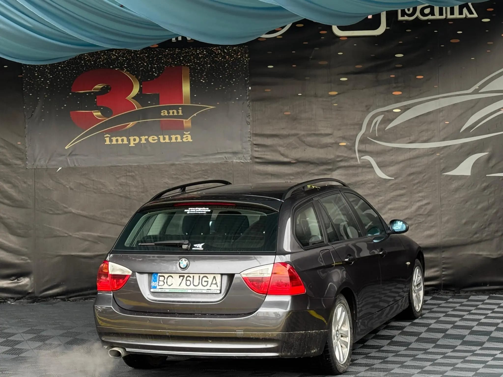 BMW 320