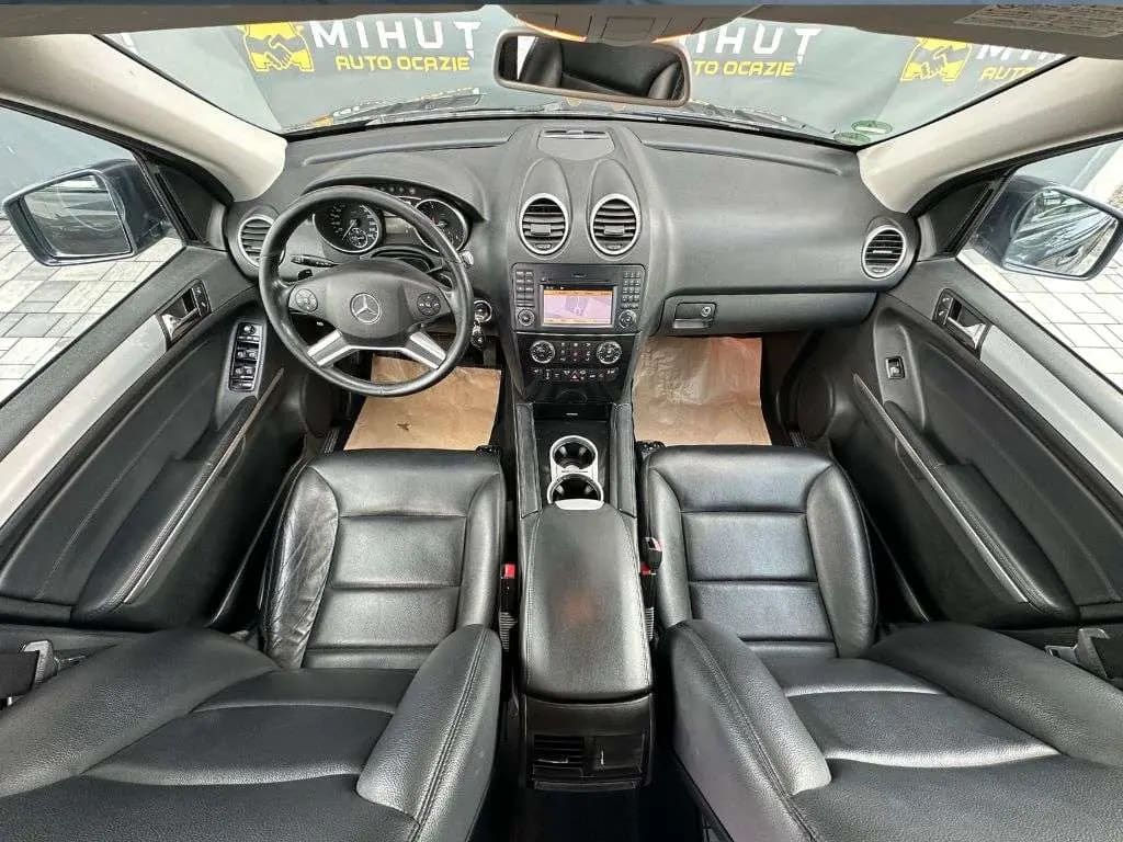Mercedes-Benz ML 430
