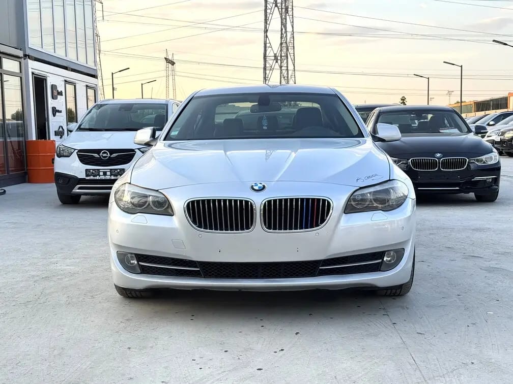 BMW 525