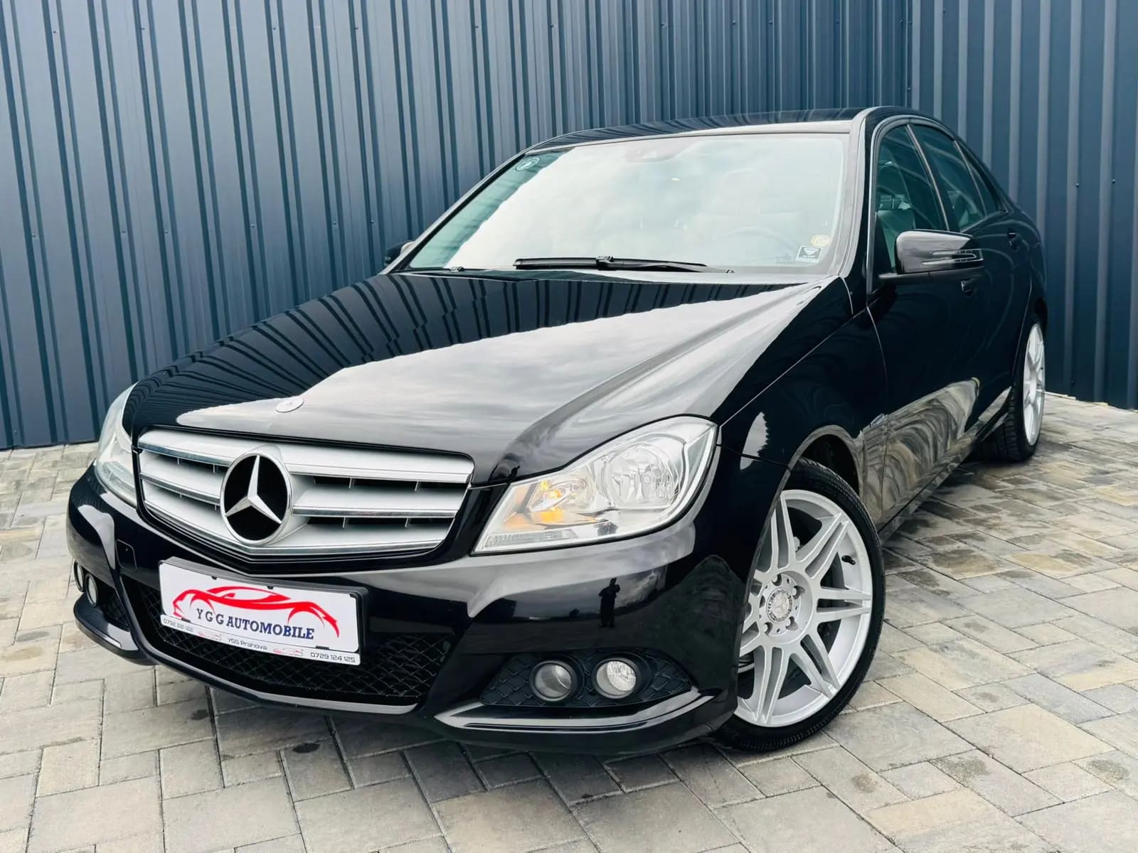 Mercedes-Benz C 200