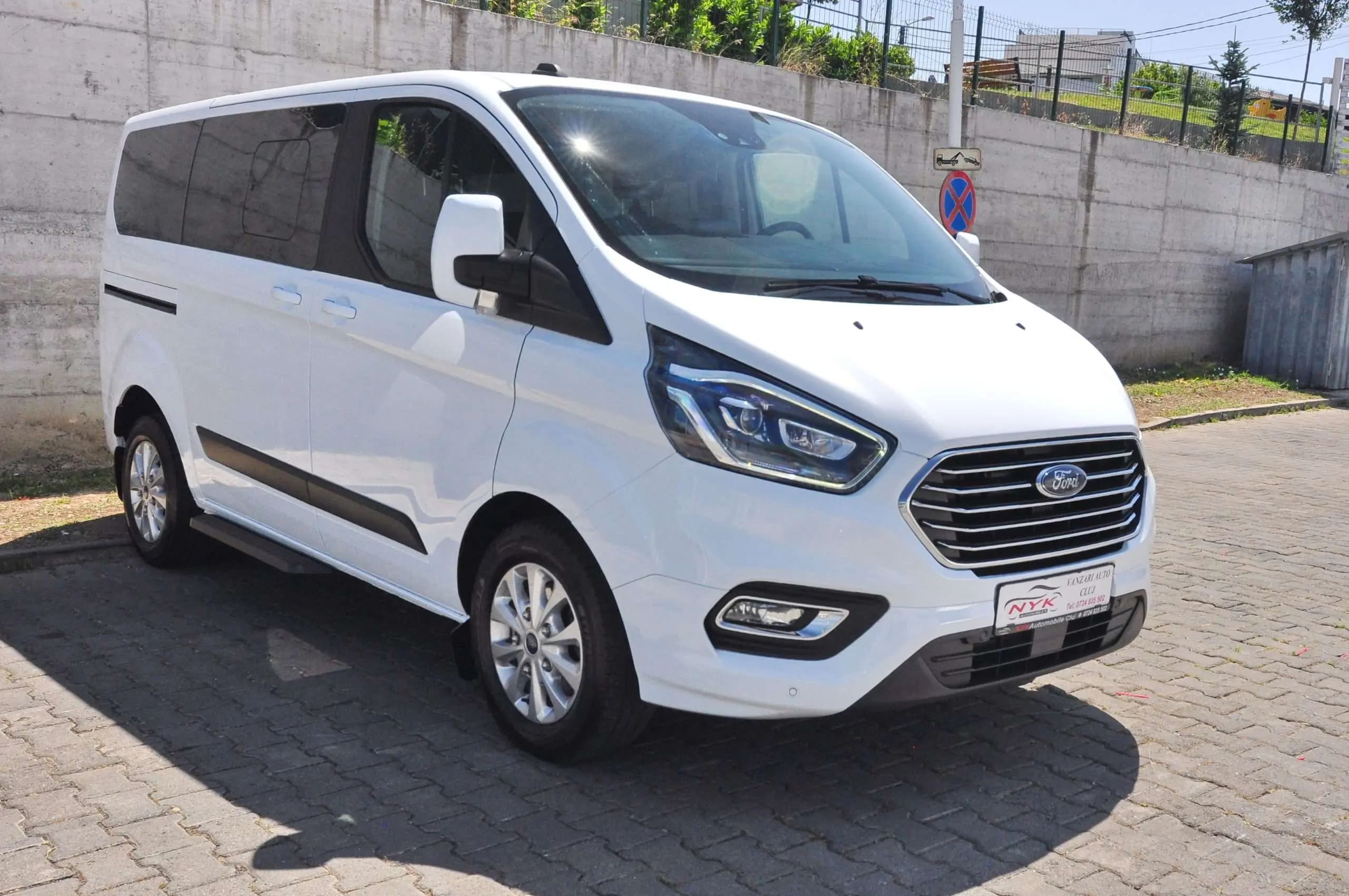 Ford Tourneo Custom