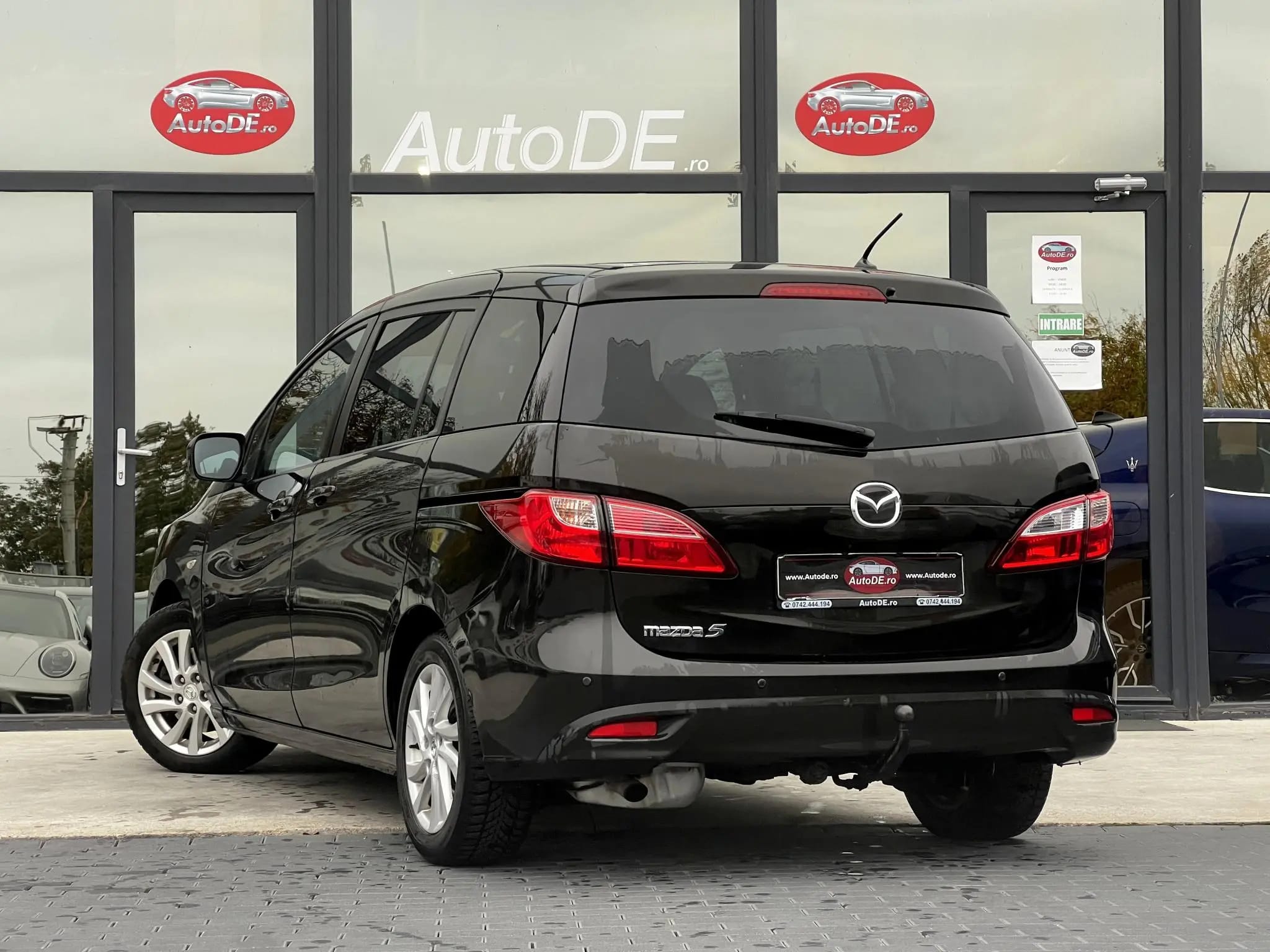 Mazda 5