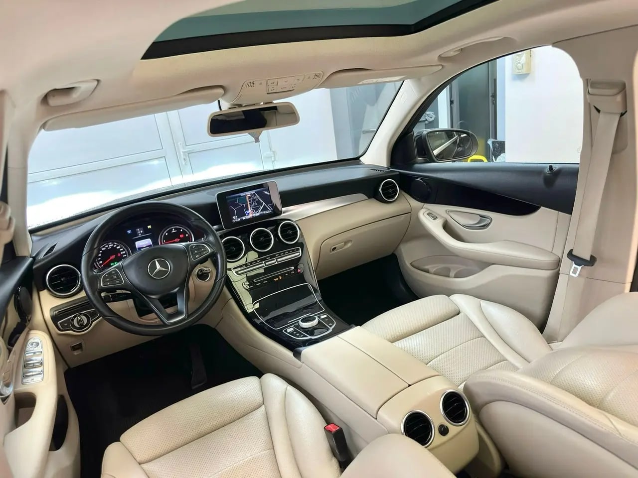 Mercedes-Benz GLC 220