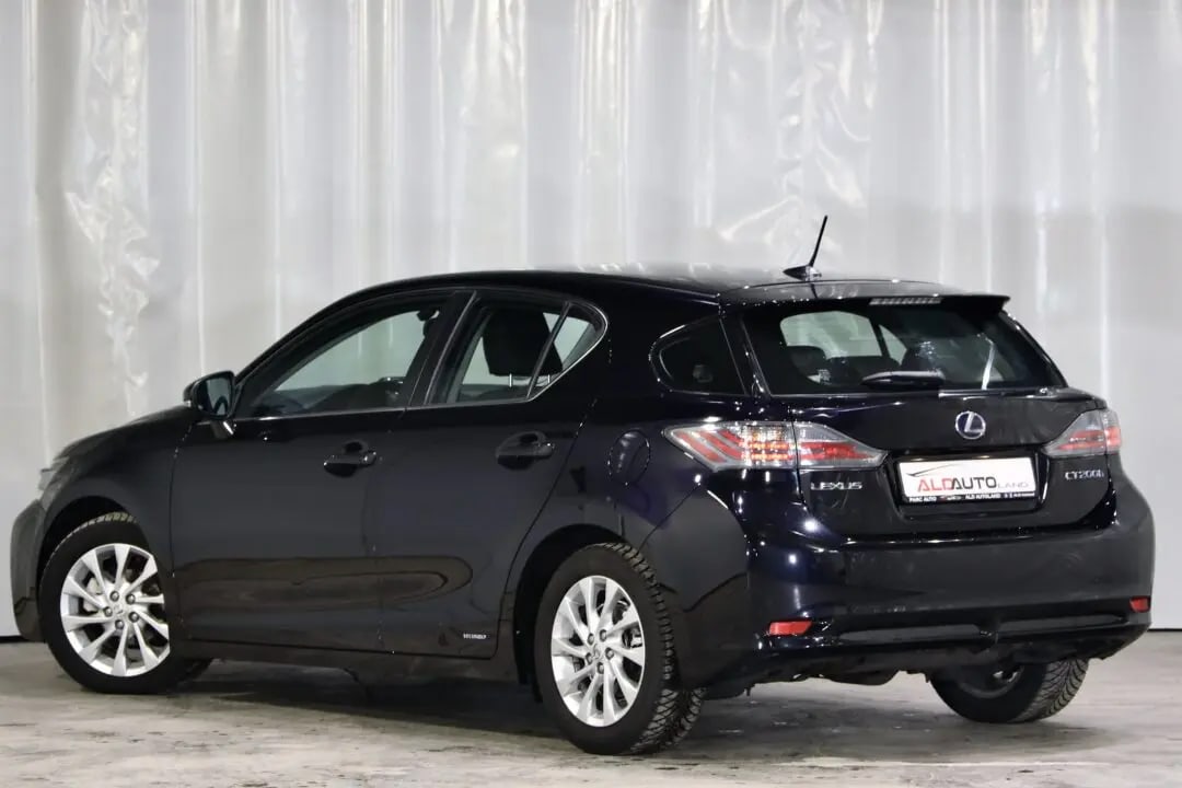 Lexus CT 200h