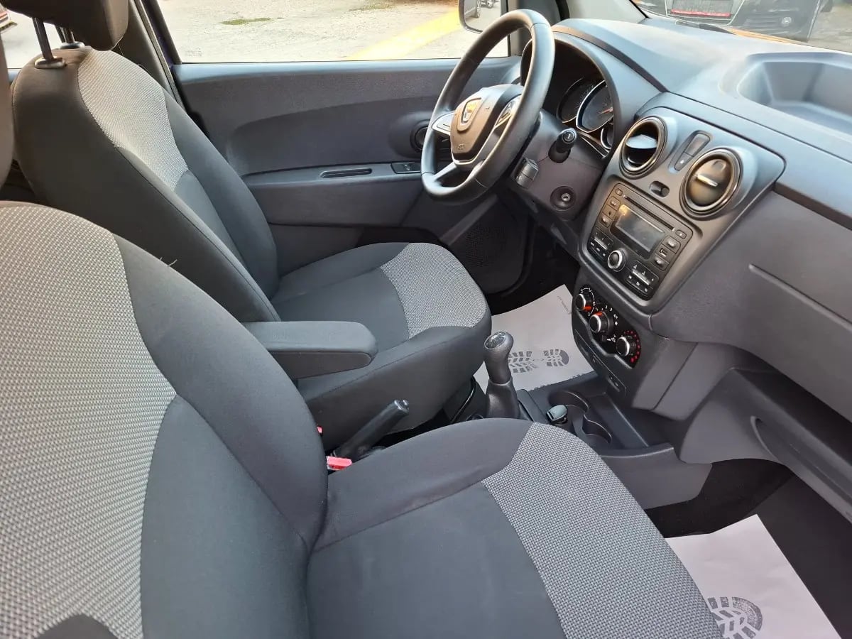 Dacia Lodgy