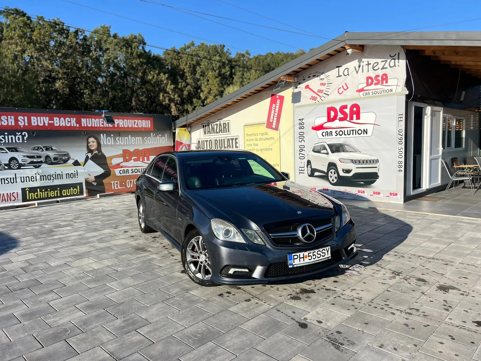 Mercedes-Benz E 220
