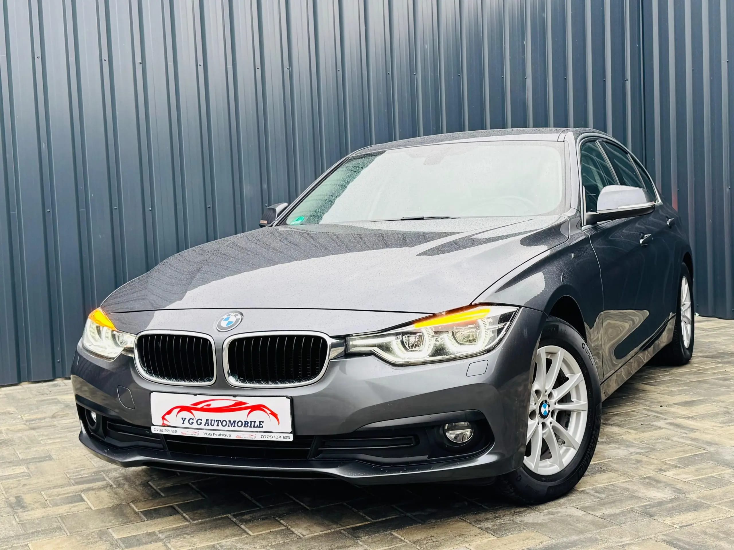BMW 320