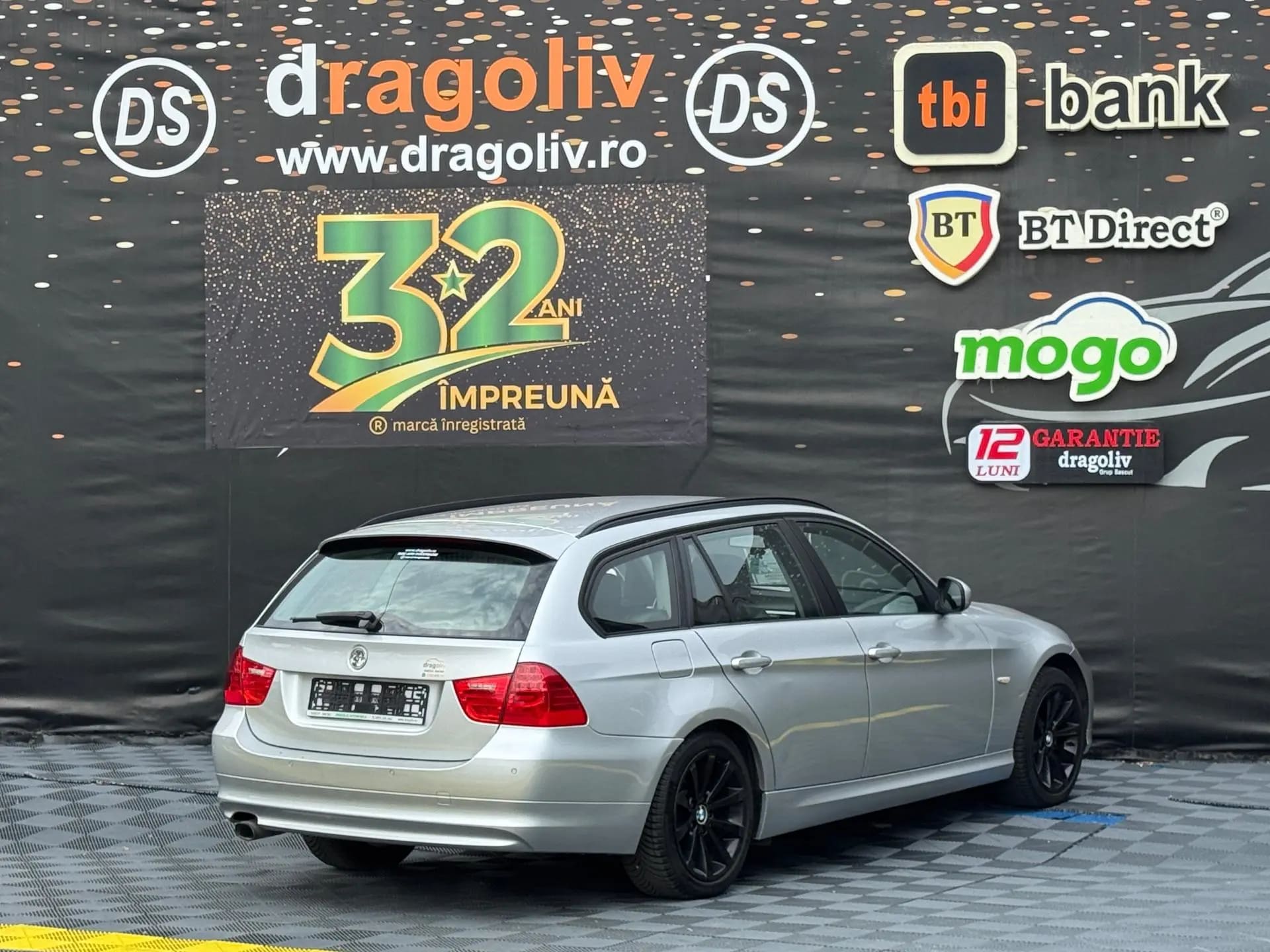 BMW 320