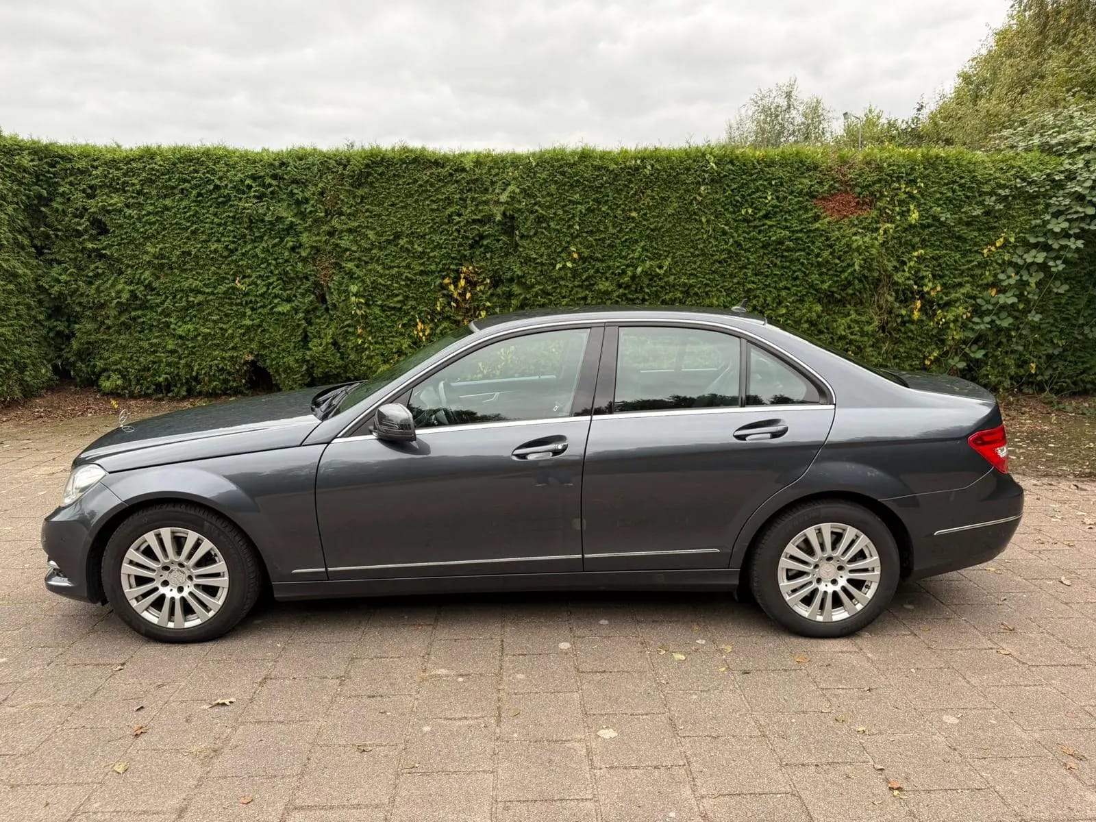 Mercedes-Benz C 250