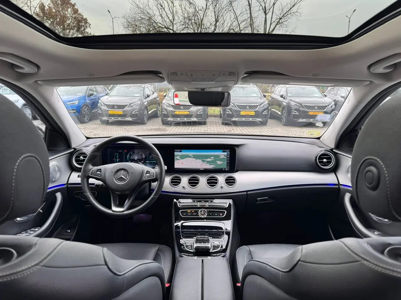 Mercedes-Benz E 220