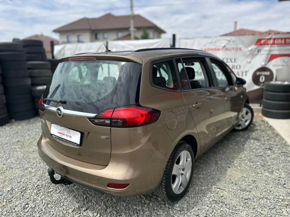 Opel Zafira Tourer