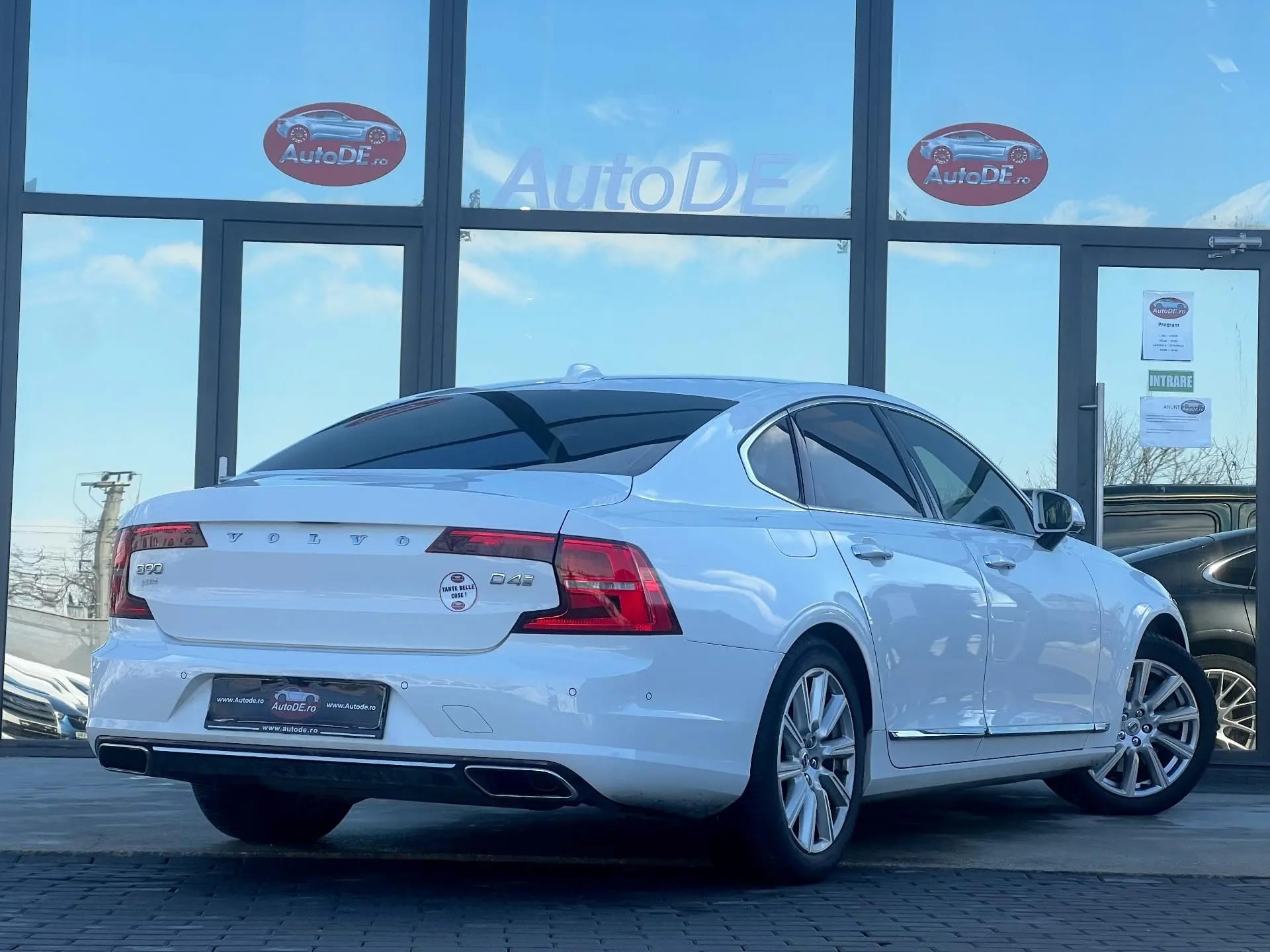 Volvo S90