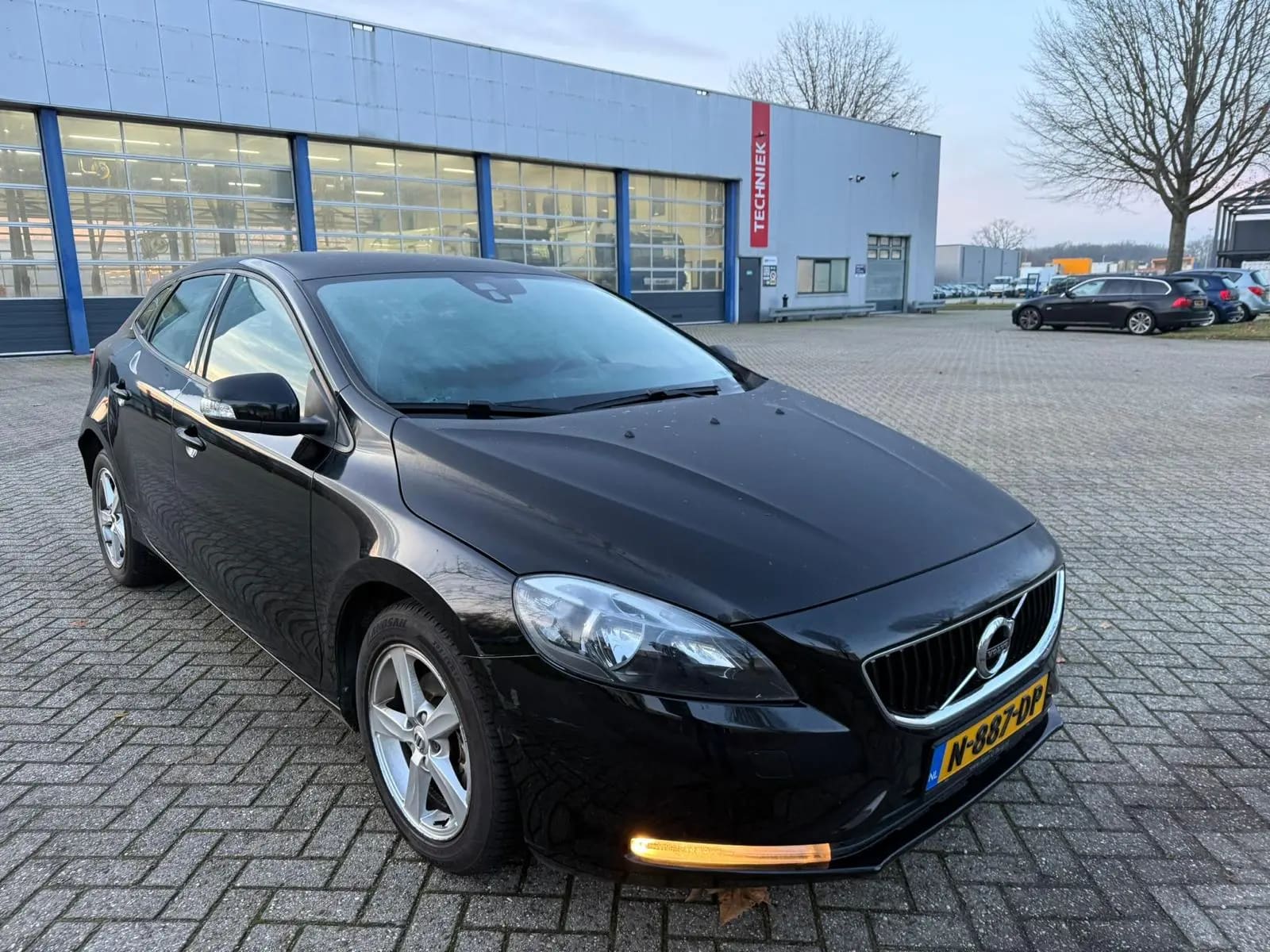 Volvo V40