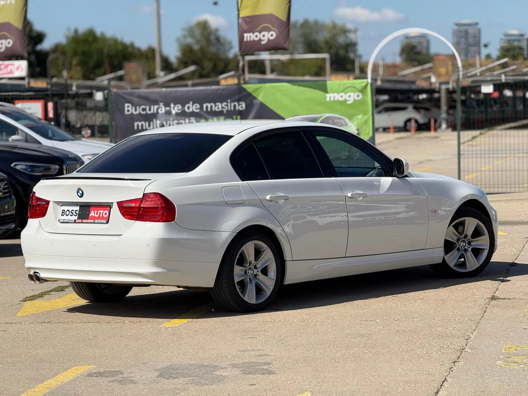 BMW 320