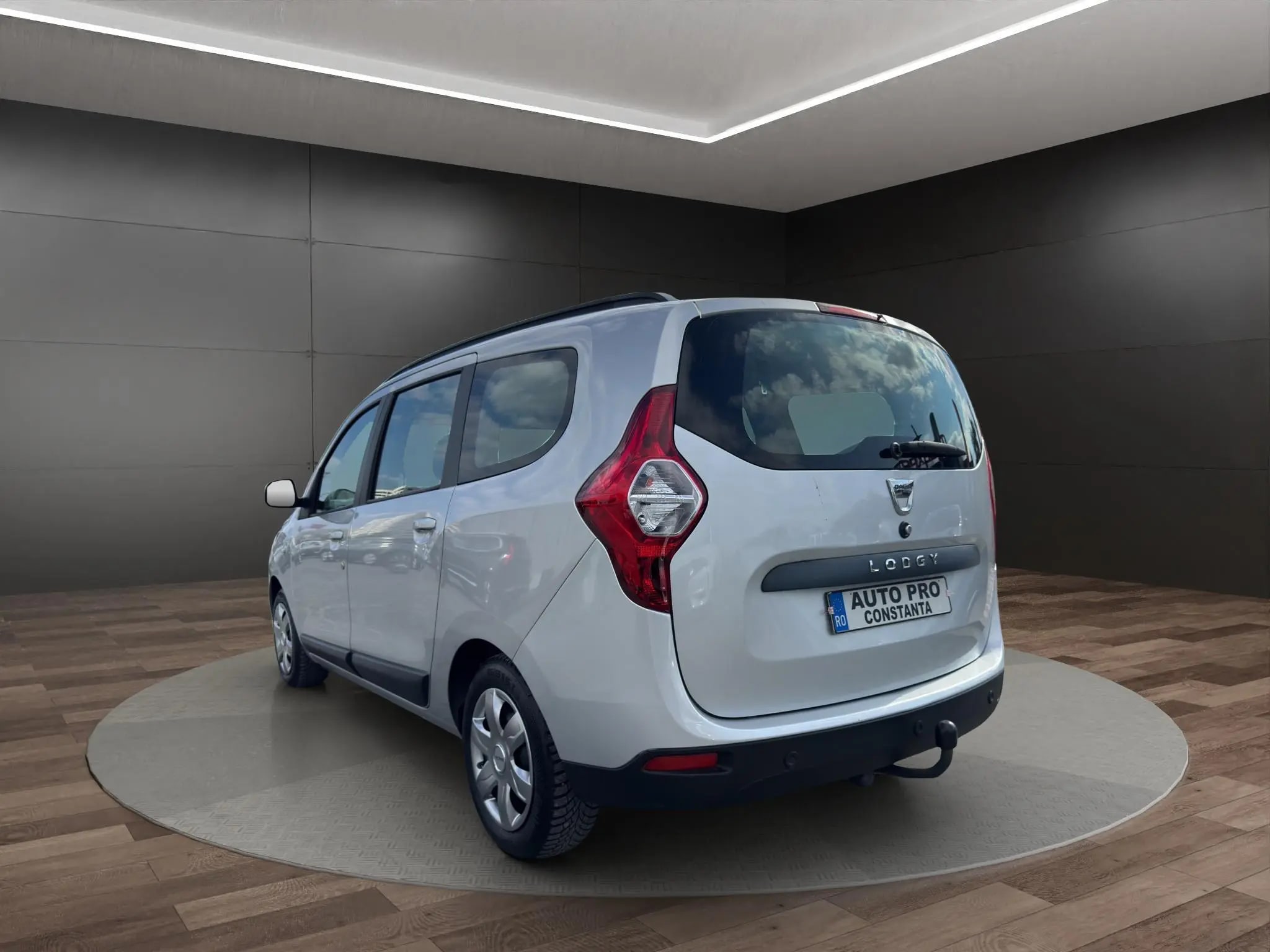 Dacia Lodgy
