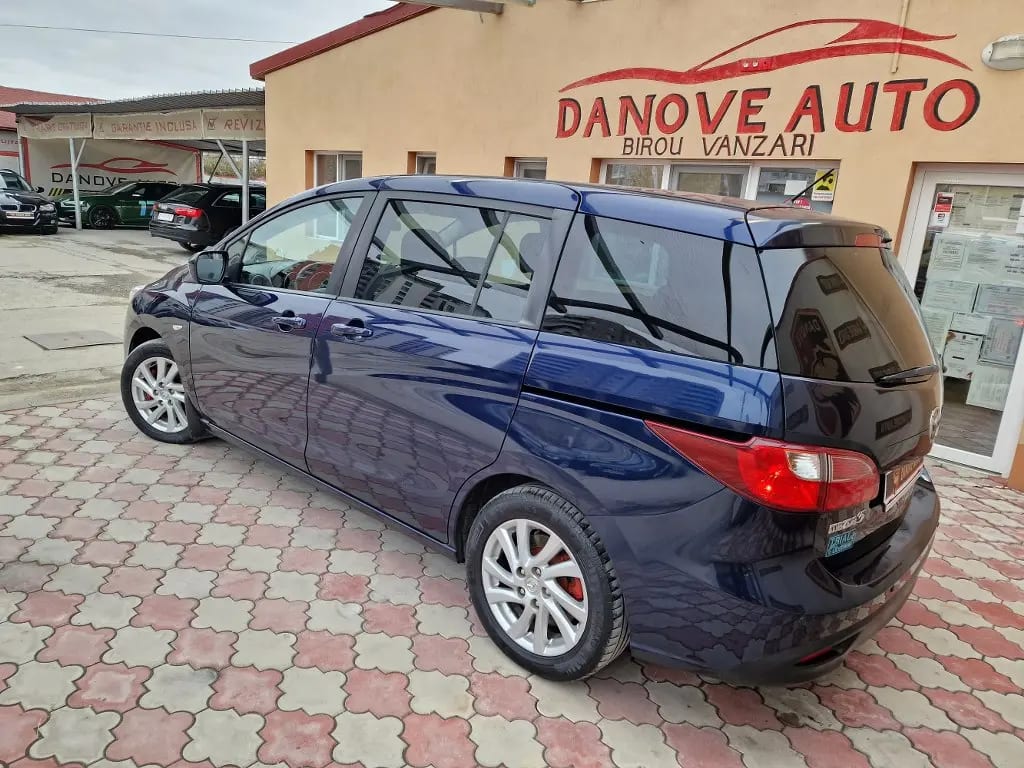 Mazda 5