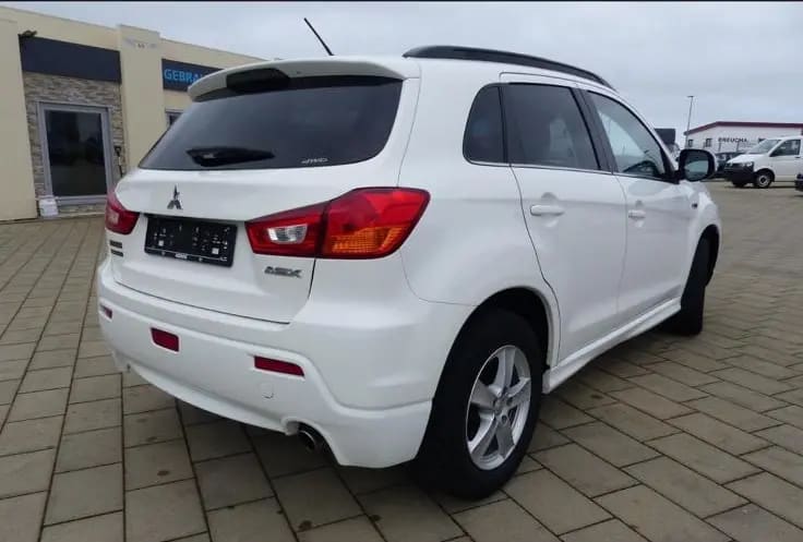 Mitsubishi ASX