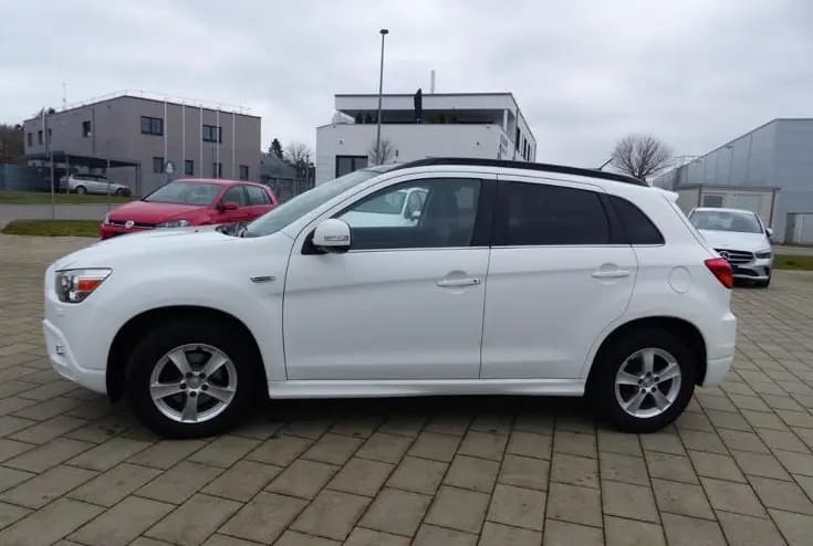 Mitsubishi ASX