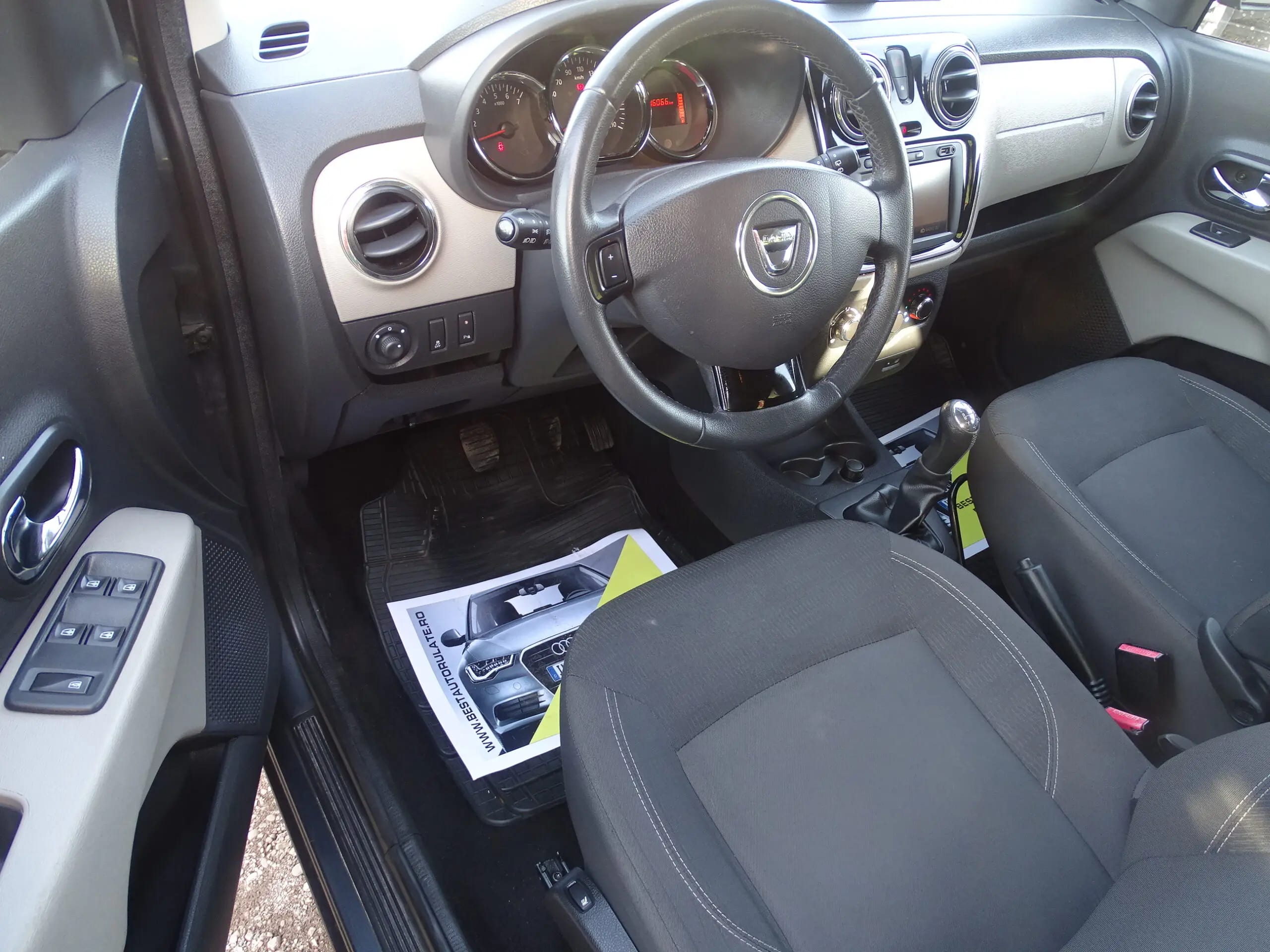 Dacia Lodgy