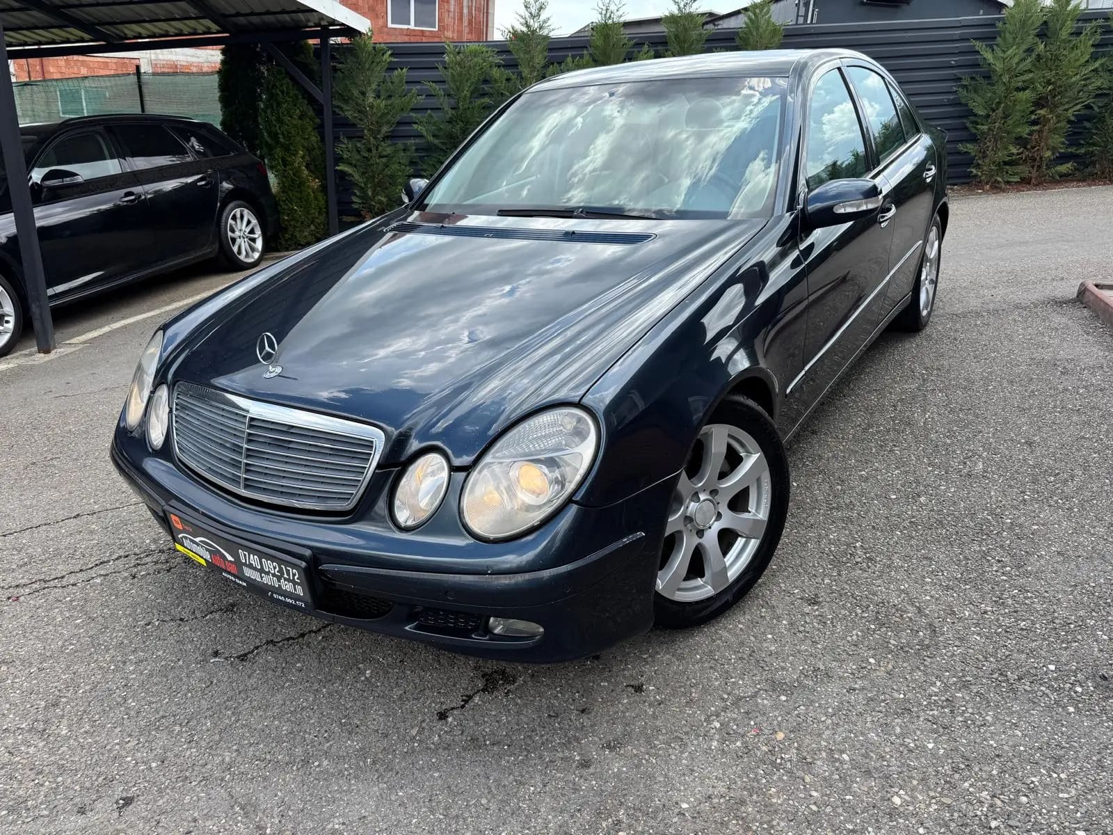 Mercedes-Benz E 200