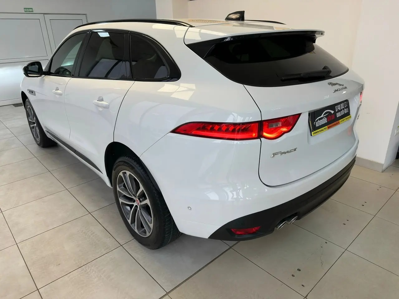 Jaguar F-Pace