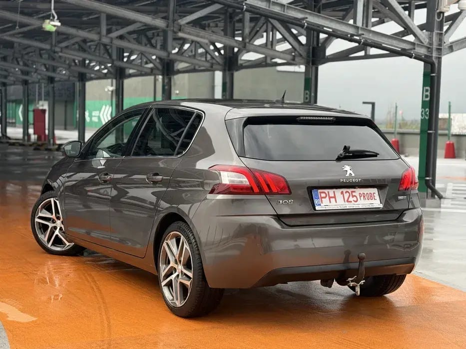 Peugeot 308