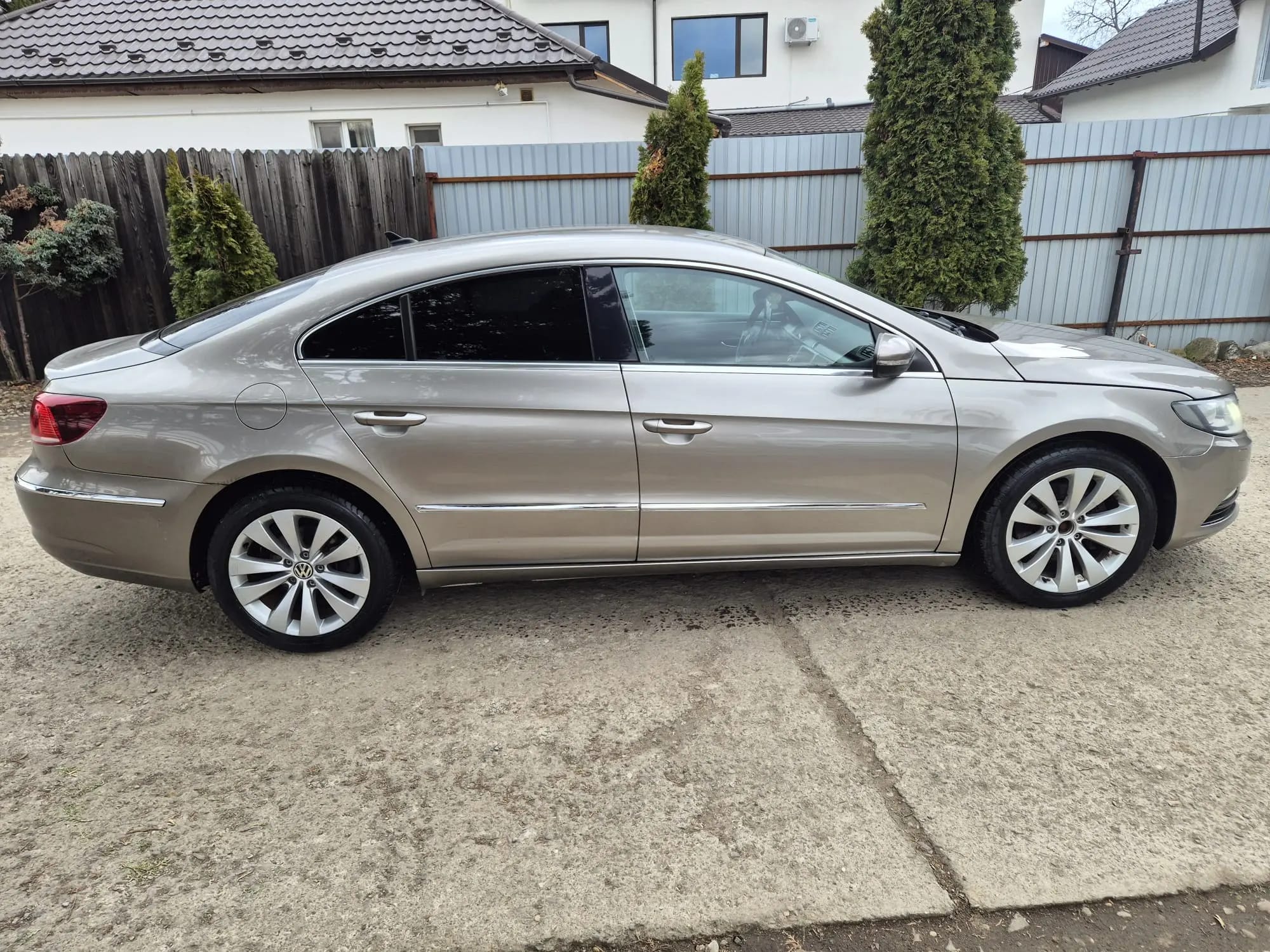 Volkswagen Passat CC