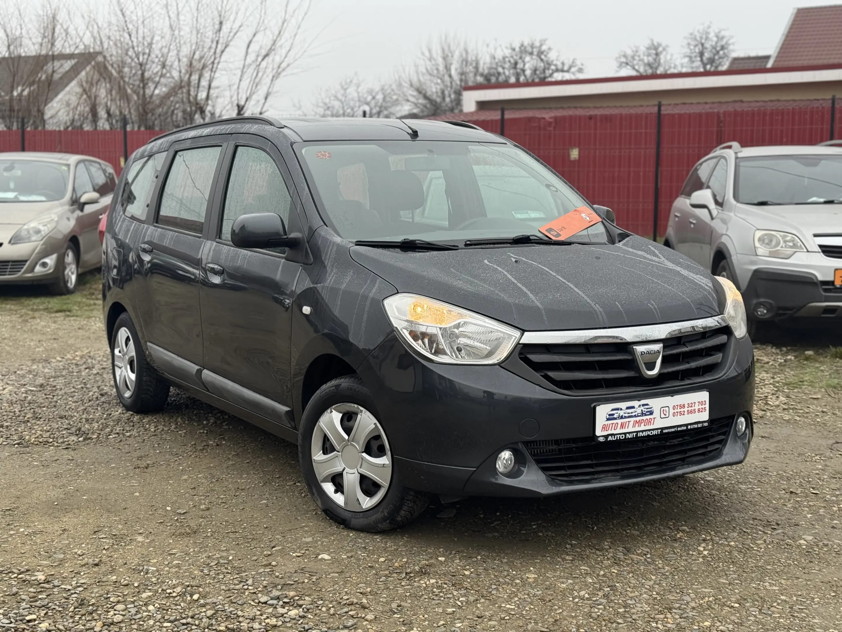 Dacia Lodgy