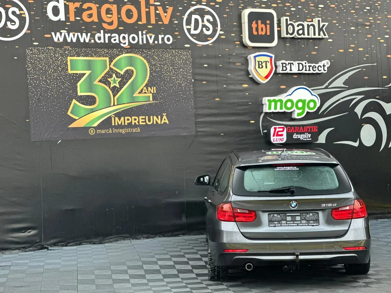 BMW 320