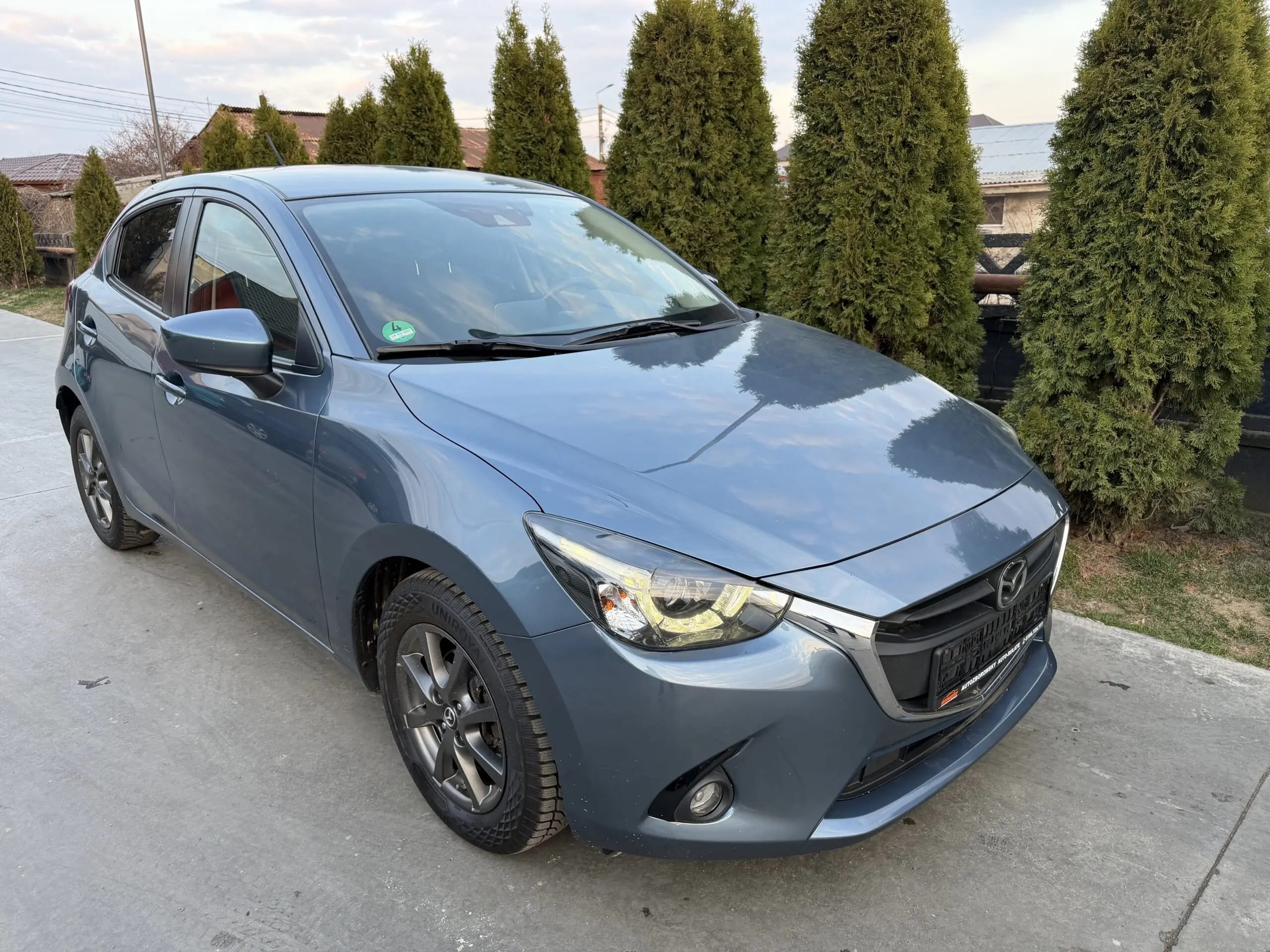 Mazda 2