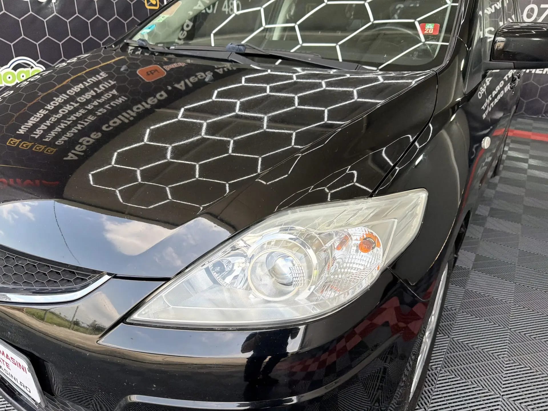 Mazda 5