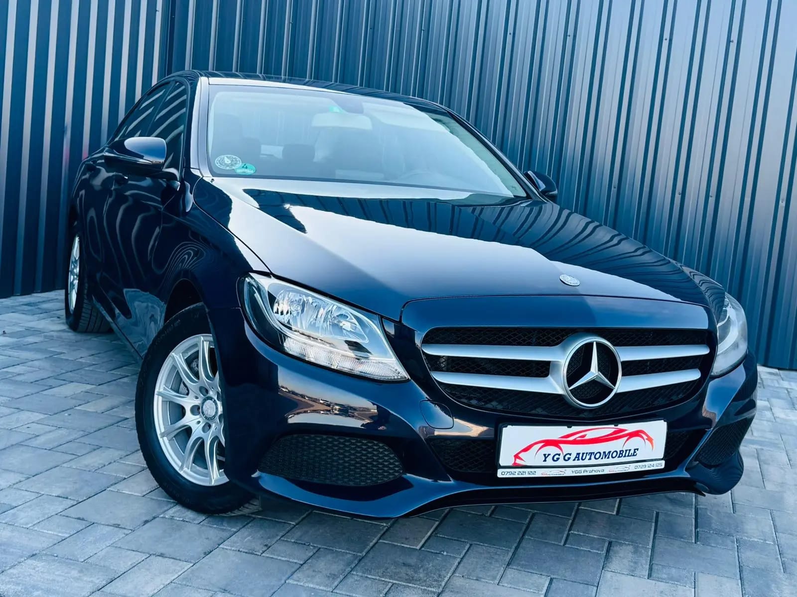 Mercedes-Benz C 200