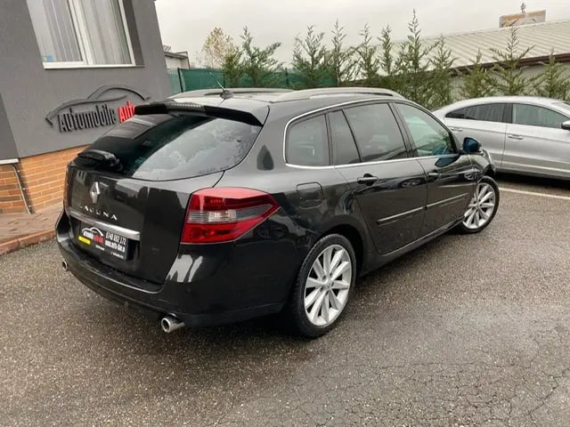 Renault Laguna