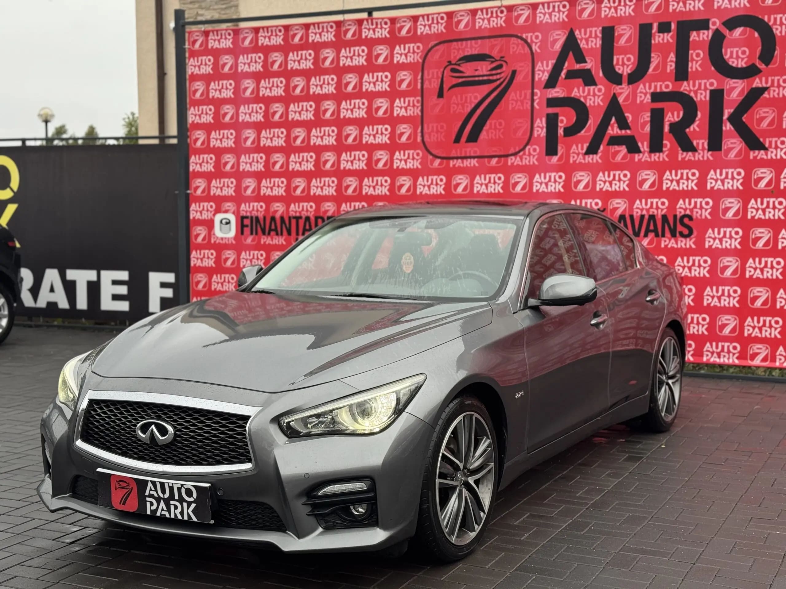 Infiniti Q50