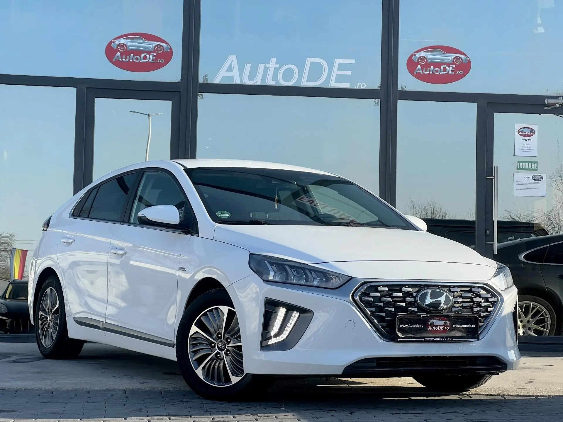 Hyundai IONIQ